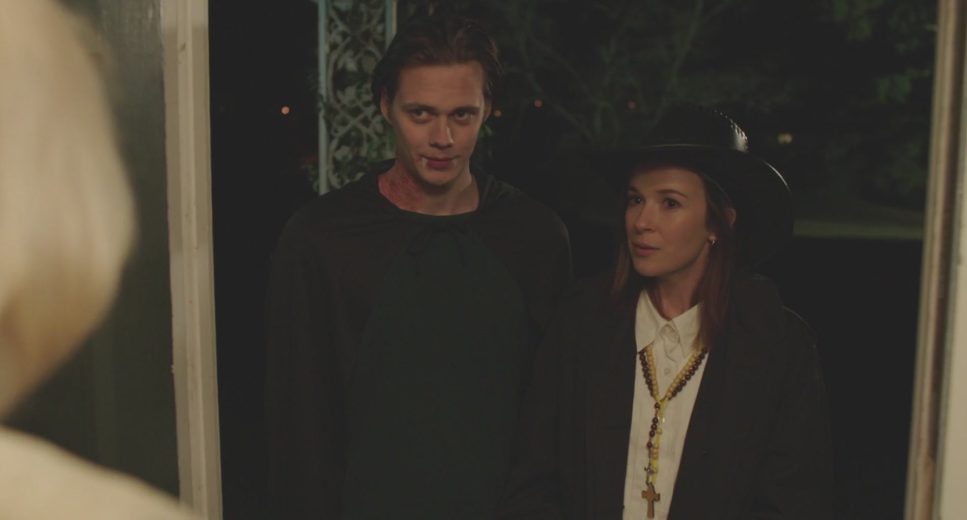 Screen Captures - BSN-BC375 - Bill SkarsgÃ¥rd Network | Photo Gallery | Bill SkarsgÃ¥rd Photos