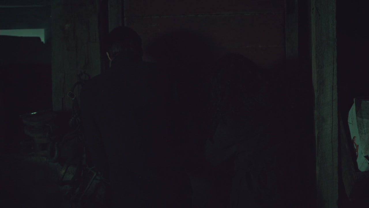 BSN303-330.jpg